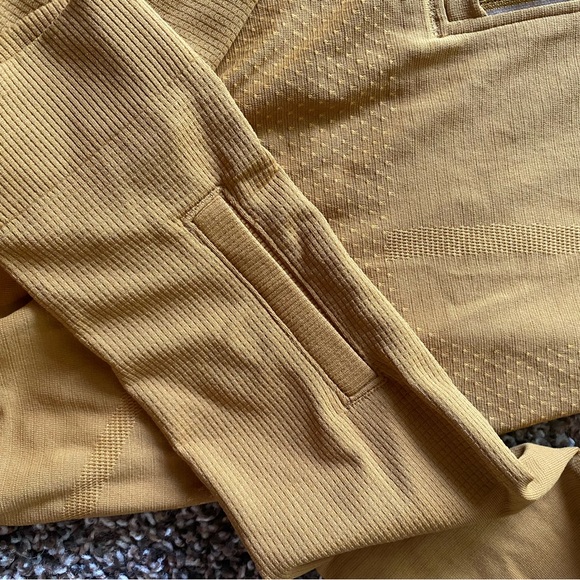 Lululemon Swiftly Tech 1/2 Zip 2.0 *Cool - Spiced Bronze / Tuscan Gold - Picture 5 of 6